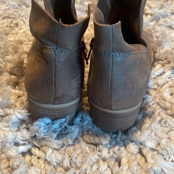 Seychelles Snare Leather Slouch Ankle Bootie Size 6.5 - Picture 8 of 8